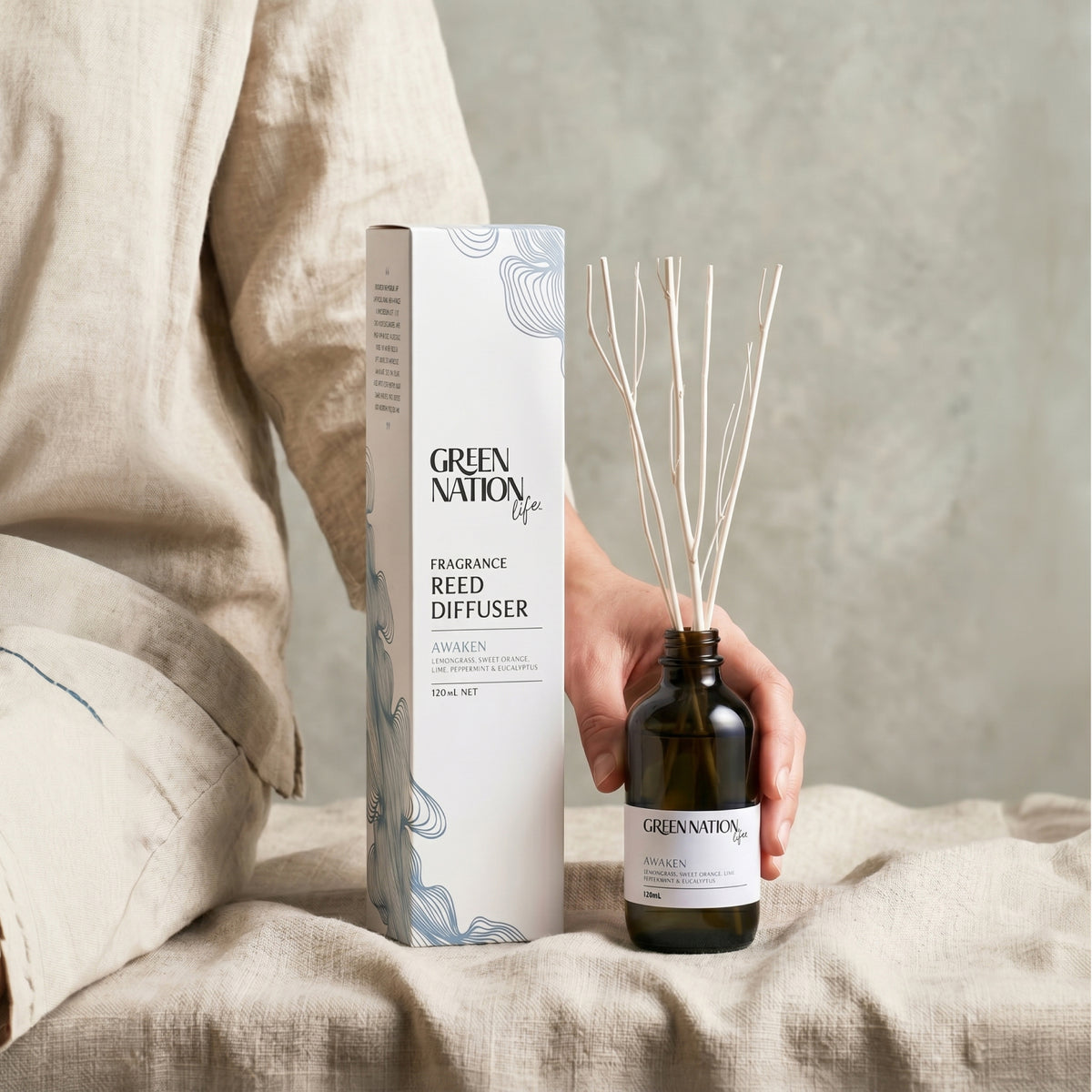 Luxurious Scented Diffuser 120mL - Awaken